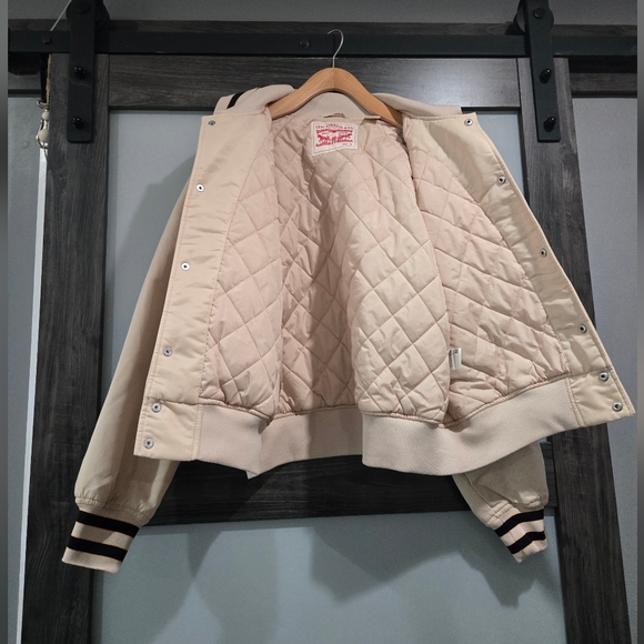 Levi’s After School Tan Jacket Medium Oversize Varsity Baseball Jacket - Picture 8 of 11